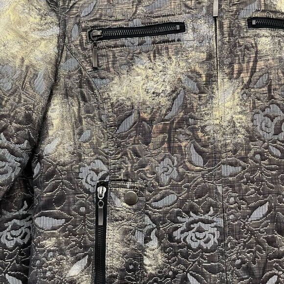Chico’s Tapestry Style Metallic Jacket Size Small/4 (Chico 0) - Picture 3 of 6